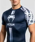 camiseta corta de compresión